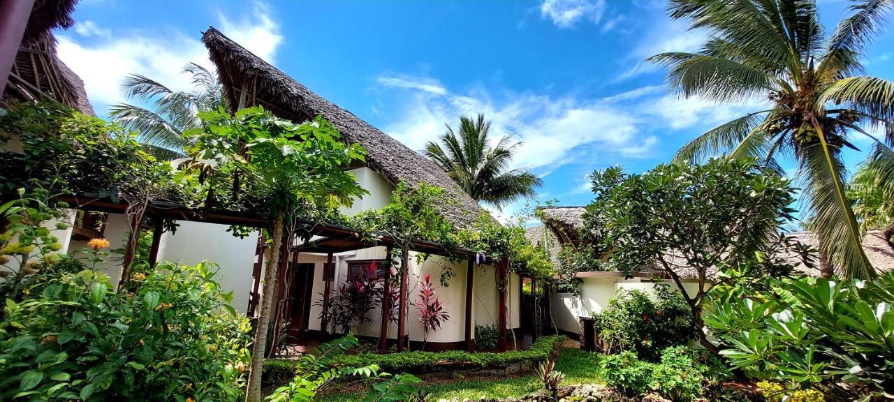 Kena Beach Hotel Matemwe  Exterior photo